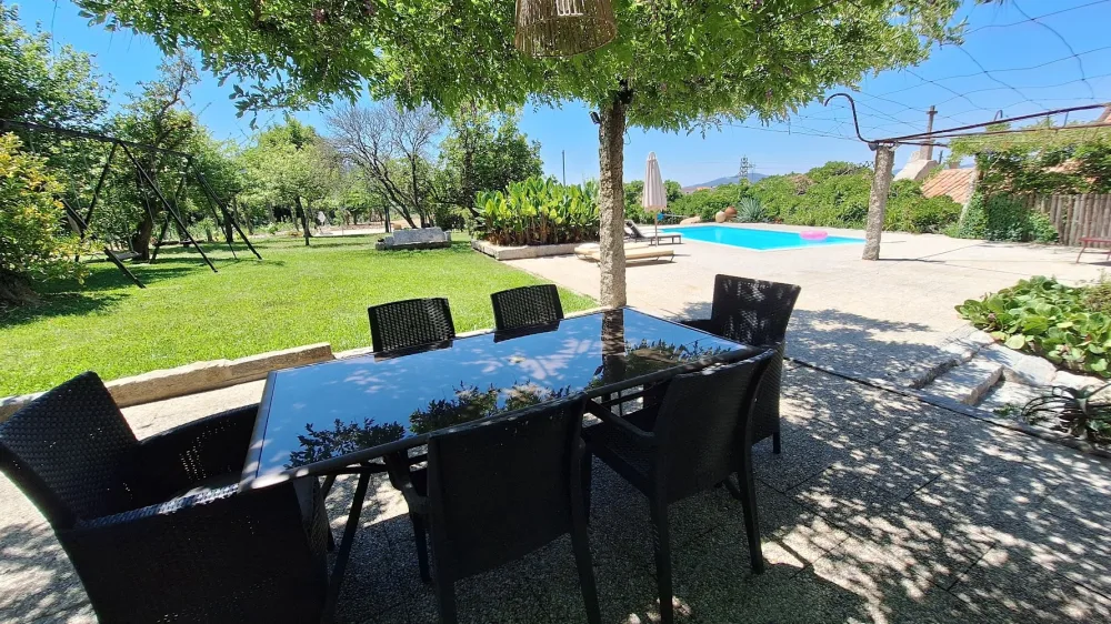 Barbecue and outdoor dining