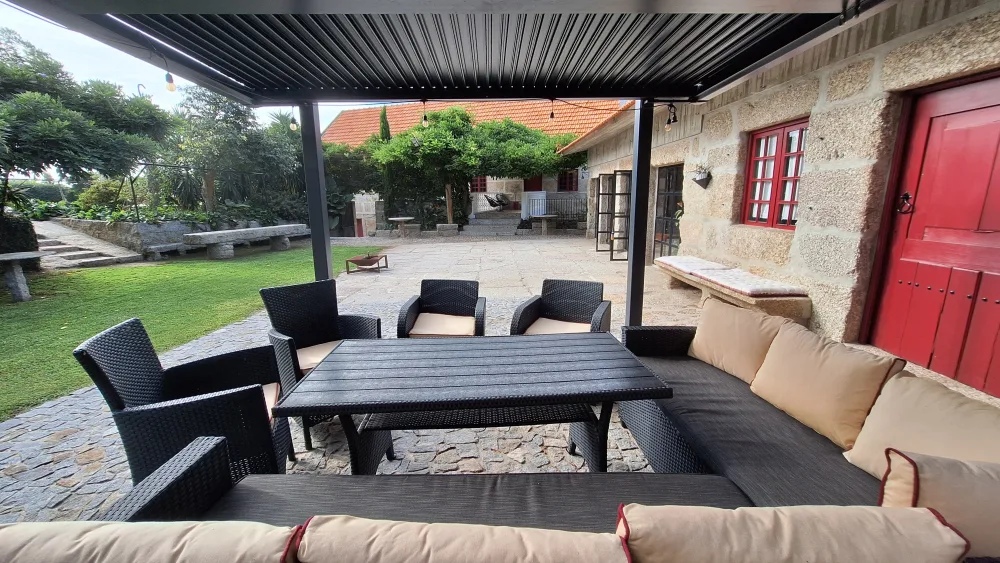 Covered outdoor area